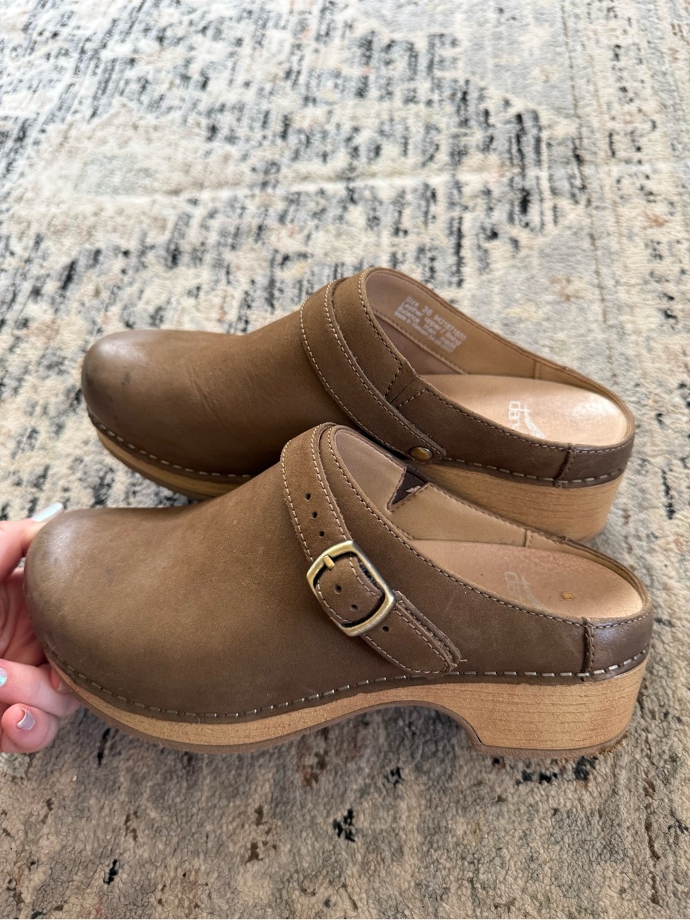 dansko berry clog brown 36